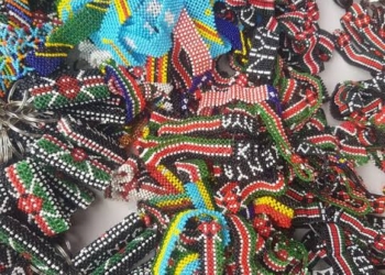 Kenyan made beeds work bangles